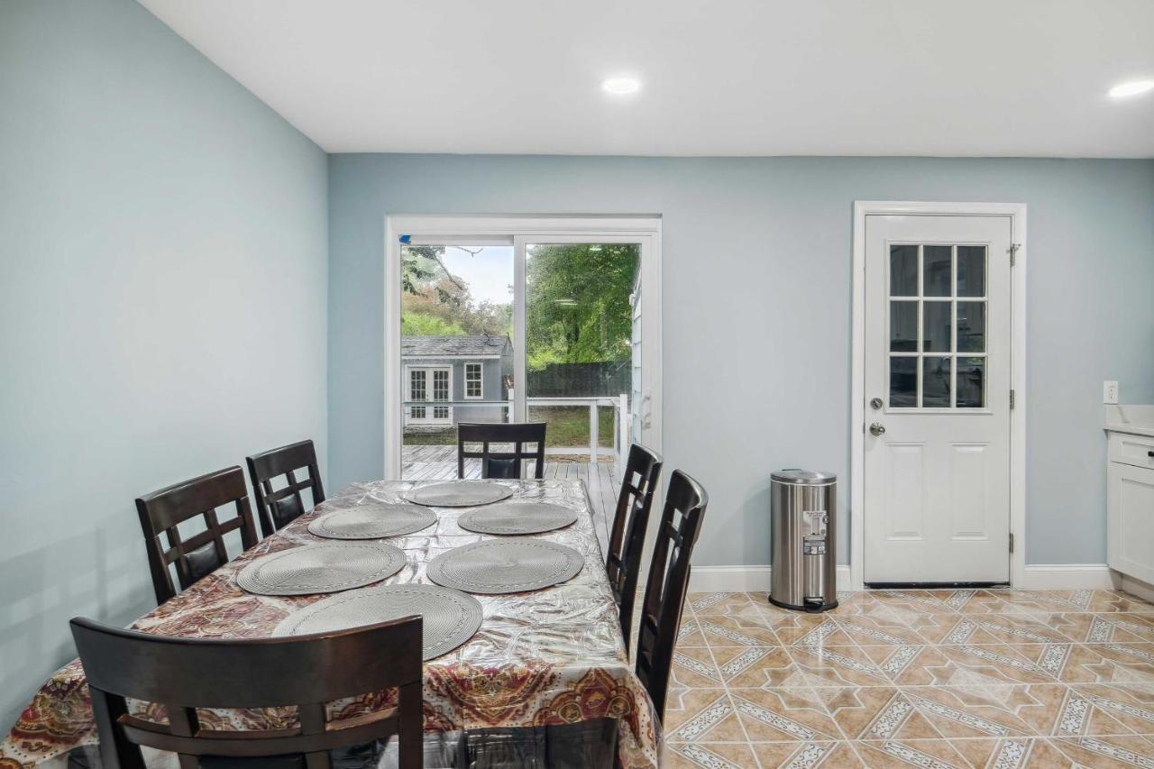 Pet-Friendly Mount Rainier Home With Gas Grill! Eksteriør bilde